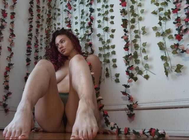 Laura cook (escort) - Image 3